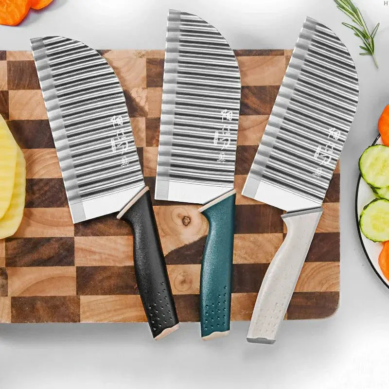 Couteau ondule trois types