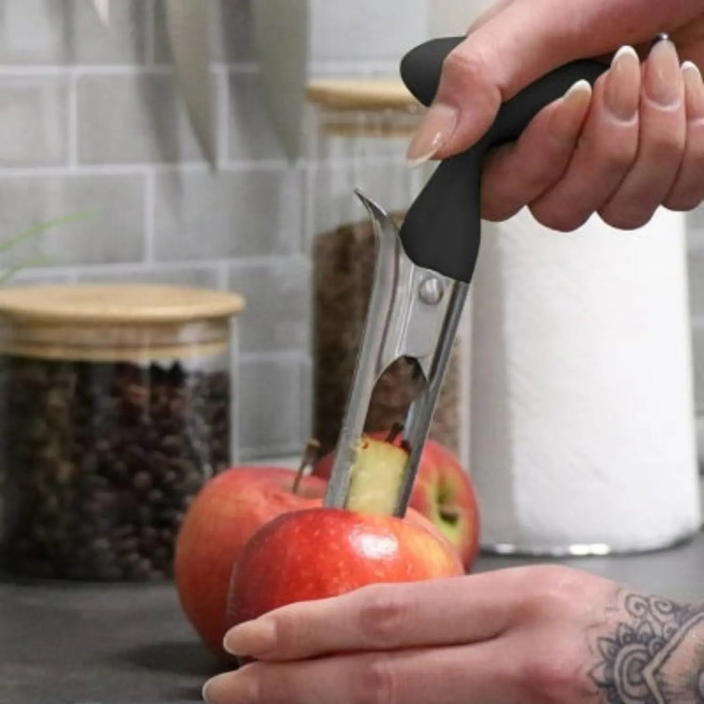 VIDE POMME AVEC POIGNÉE | COUPE-POMME Paradis Cuisine