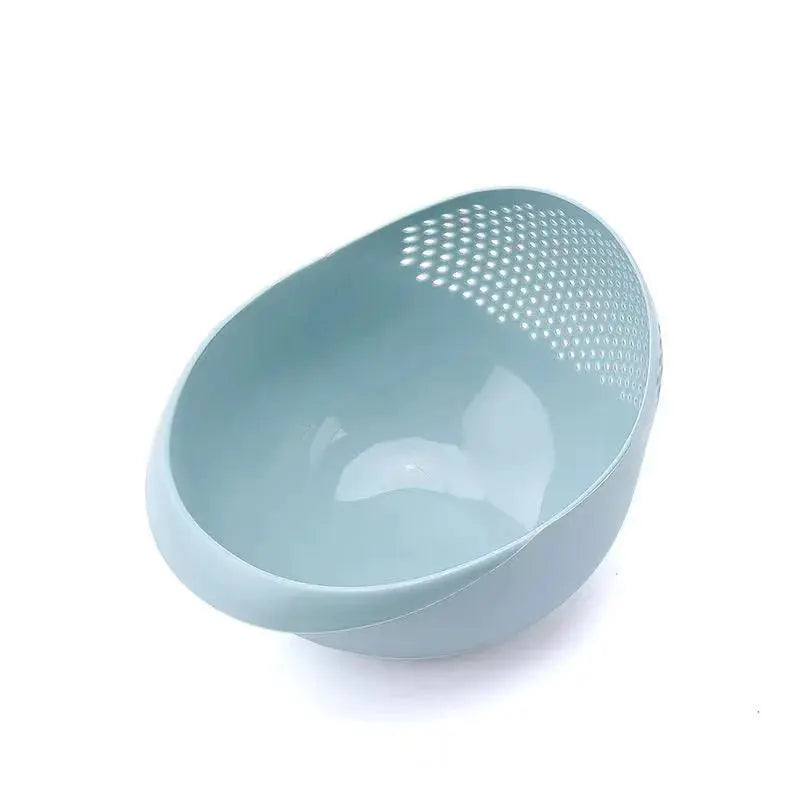 Passoire en plastique bleu