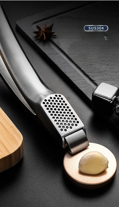 Presse ail détachable ail