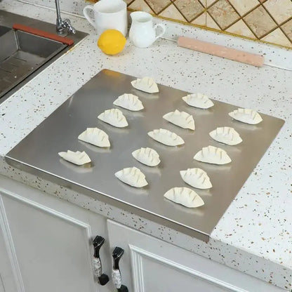 Planche à  découper en acier inox pour gateaux