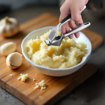 presse-ail-ergonomique-garlic-crusher-pressage