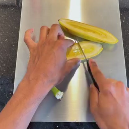 PLANCHE À DÉCOUPER EN ACIER INOX │ INOX CUTTING BOARD